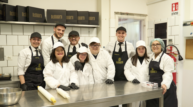 De Marco Carni, il grande cuore: sorrisi e gioia con l'associazione italiana persone down